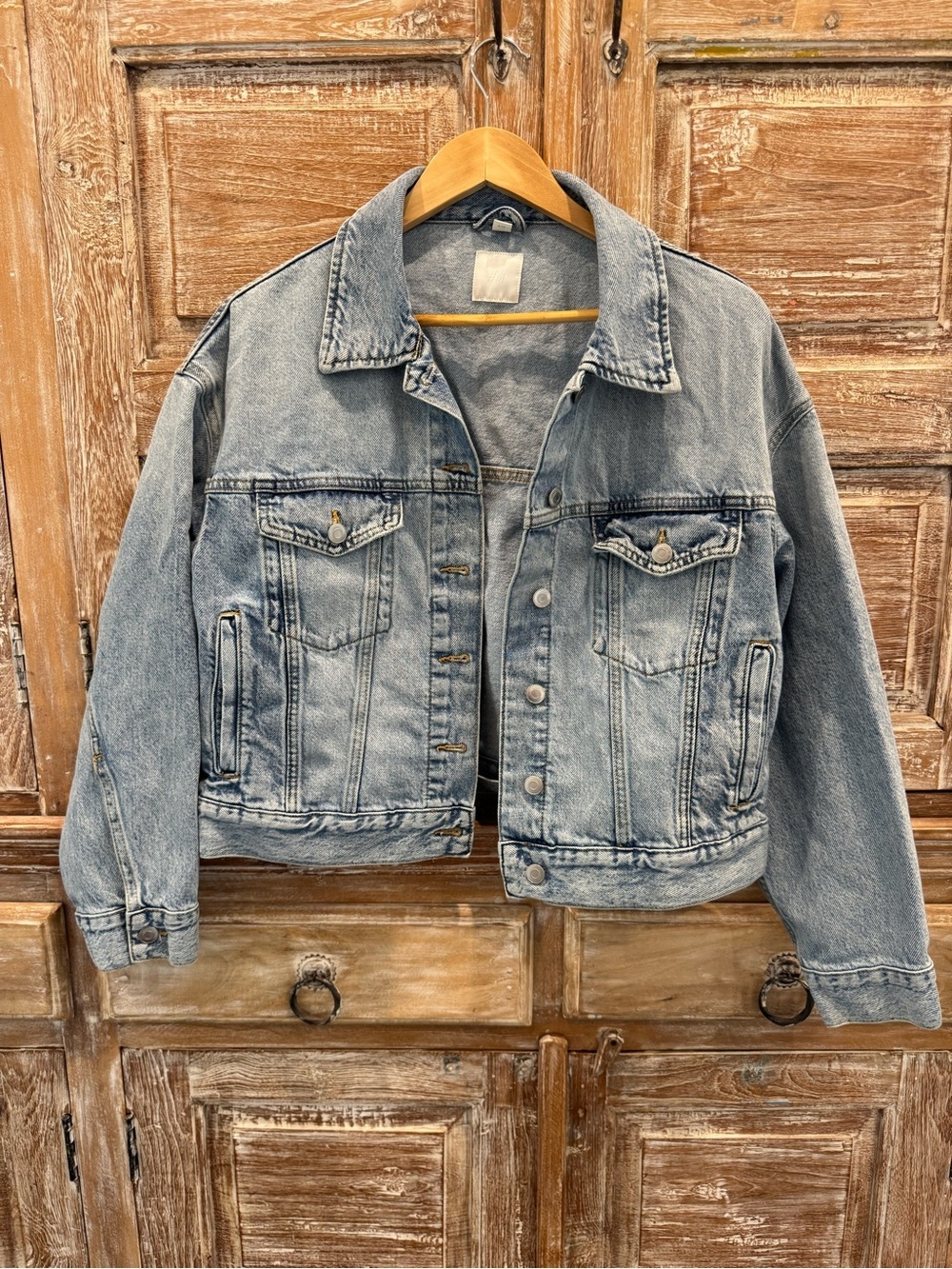 H&M Light Acid Wash Cropped Denim Jacket Trucker Oversized Layer Casual
